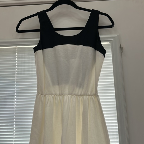 NWT Saks red label dress size S/P - Picture 6 of 11